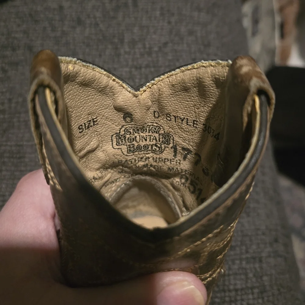 Smoky Mountain | Toddler Denver Brown Oil Distress Leather Western Boot Size 6